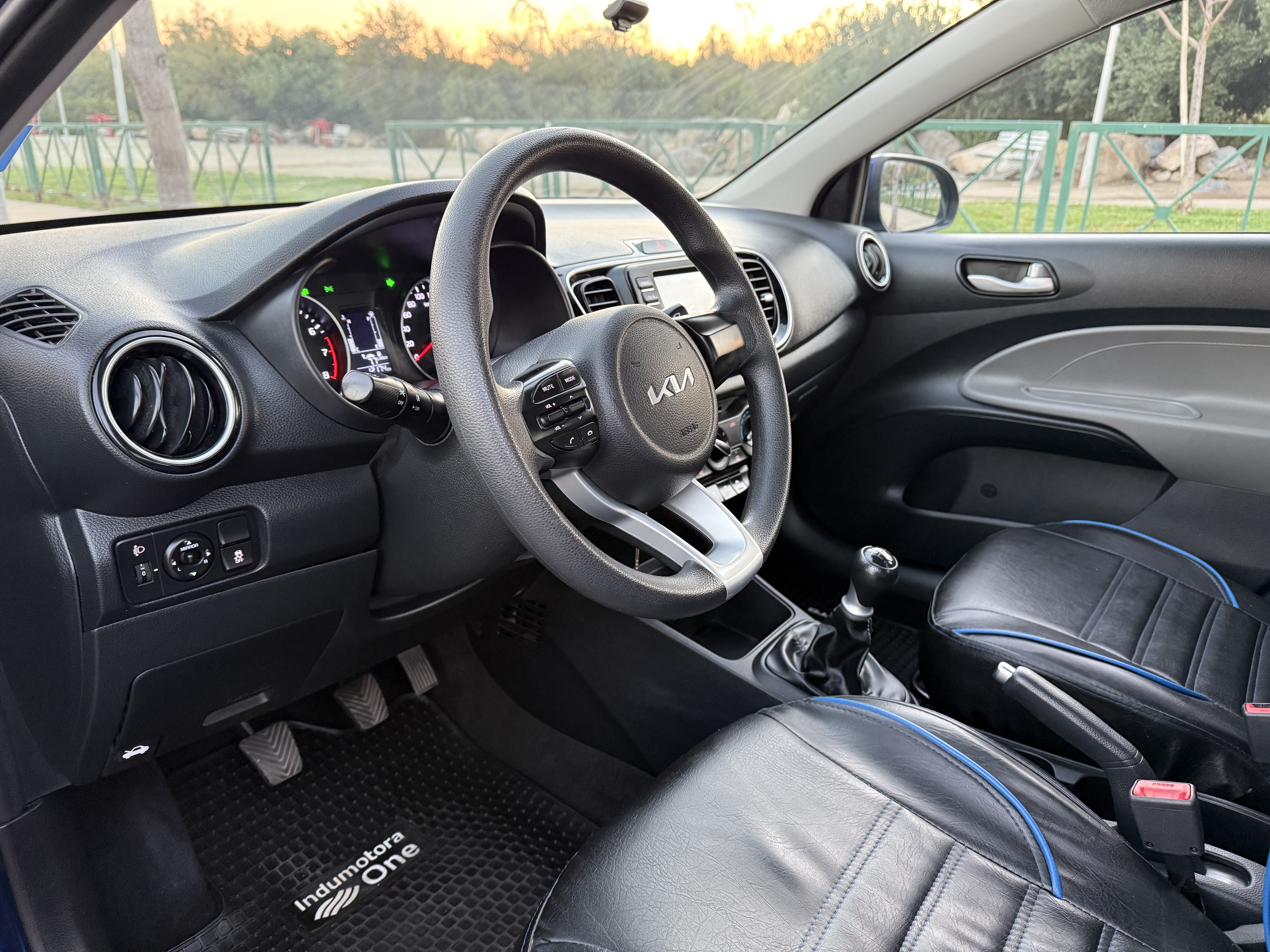 /uploads/vehicles/IOyG7PGTLK3dTWdtD659/imagen_9.jpeg