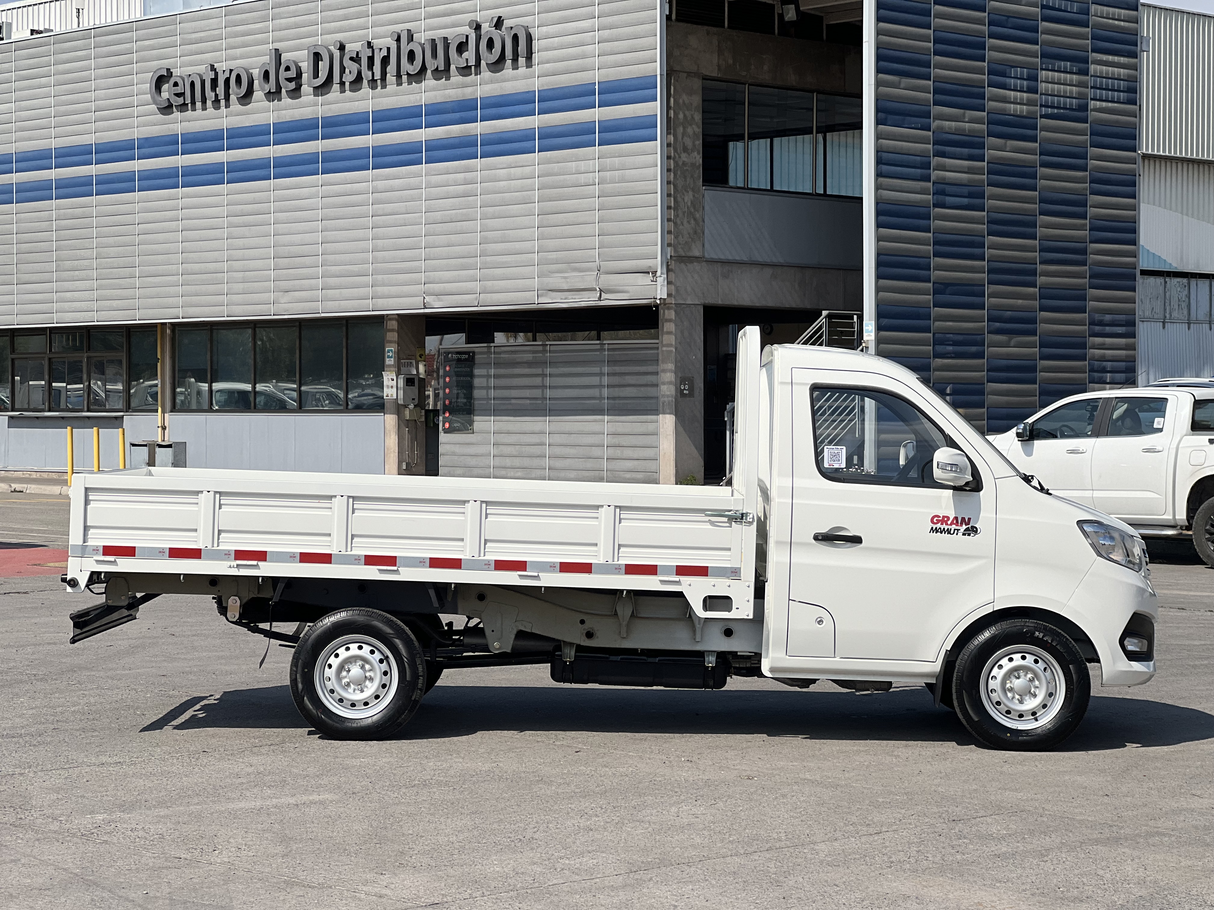 /uploads/vehicles/oQZEwmWHAJdi7wGShnnS/imagen_13.jpeg