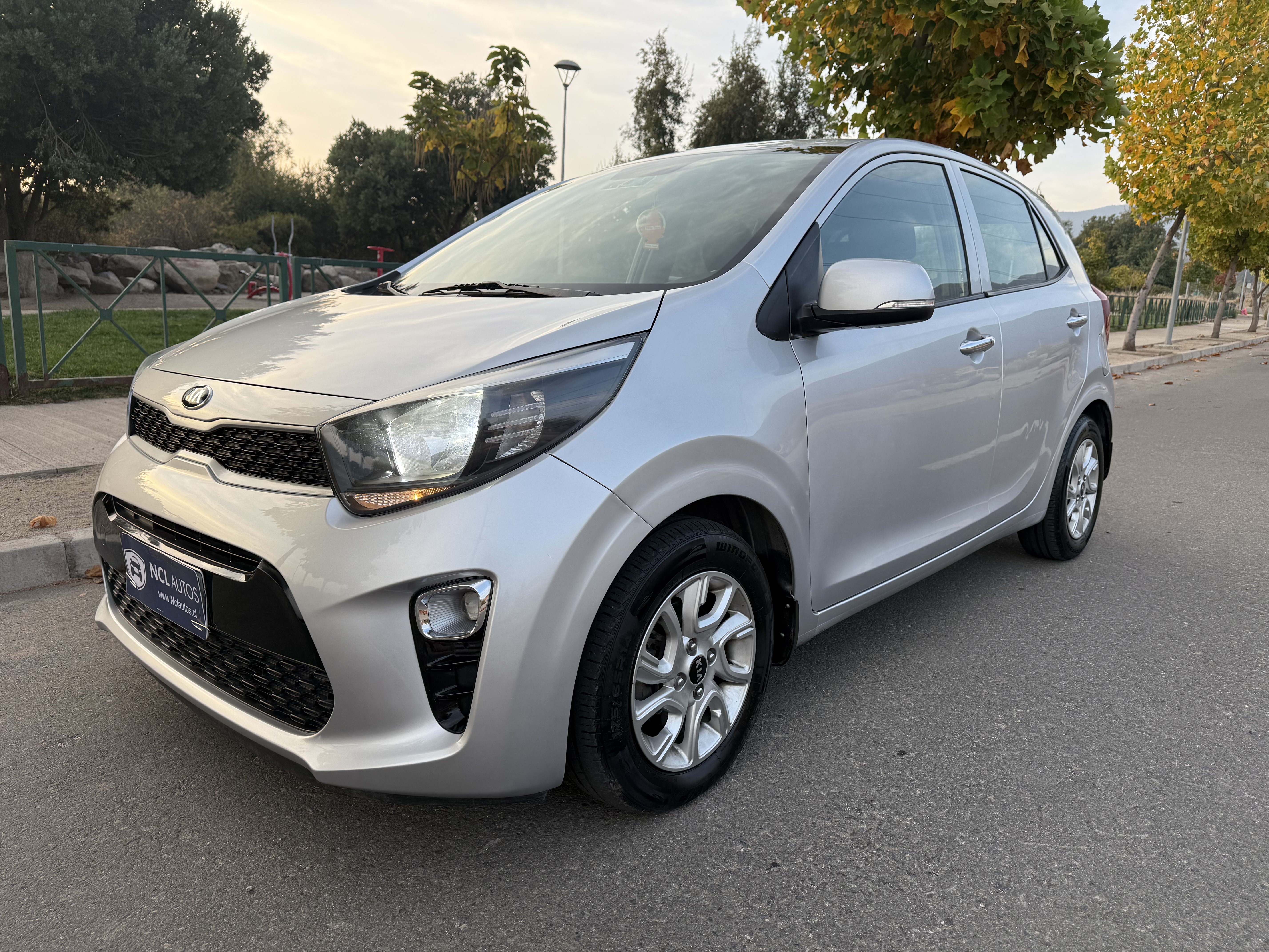 KIA Morning 1.2 2018 Gris perlado